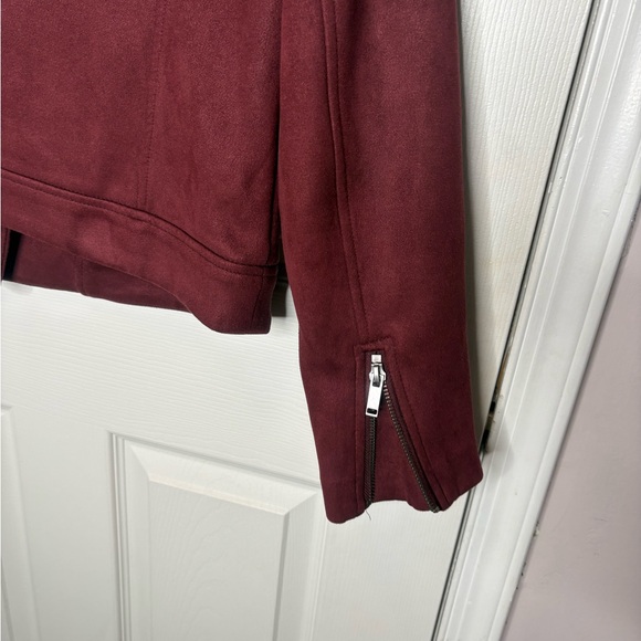 Old Navy Women's Deep Burgundy Faux Suede Leather Jacket Size M - Picture 4 of 4